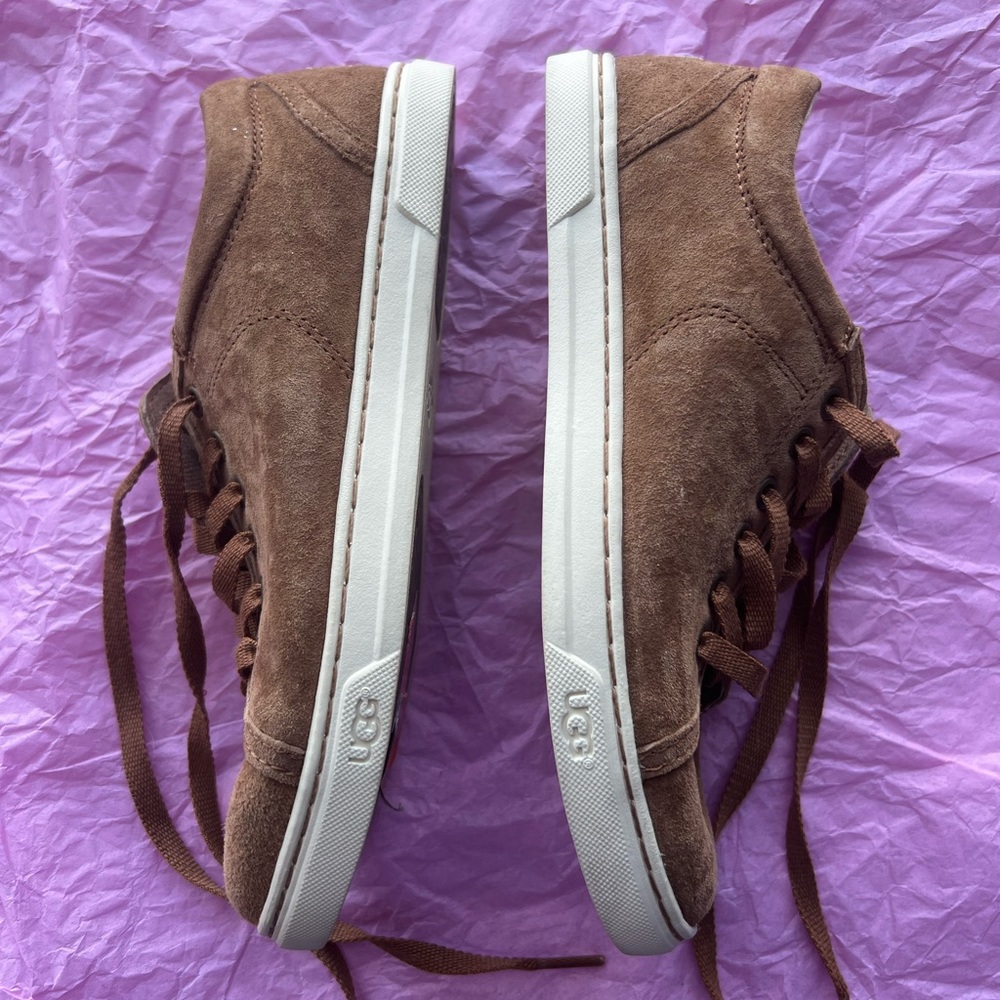 Tan suede UGG sneakers, size 5, in very good condition